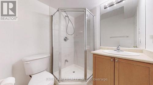 #268 -4975 Southampton Dr, Mississauga, ON - Indoor Photo Showing Bathroom