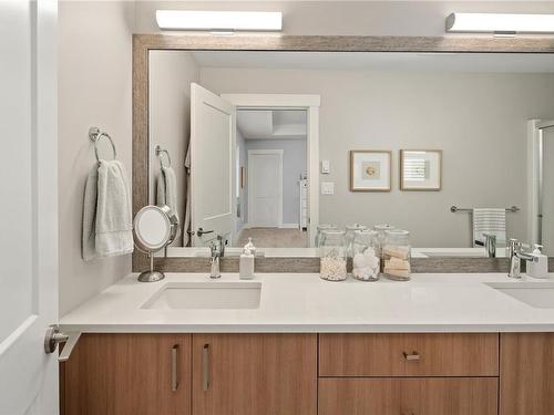 3405 Jazz Crt, Langford, BC - Indoor Photo Showing Bathroom