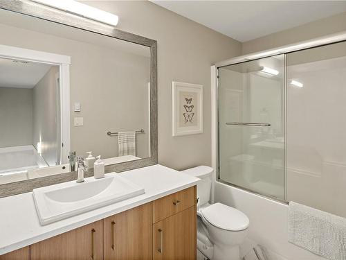 3405 Jazz Crt, Langford, BC - Indoor Photo Showing Bathroom