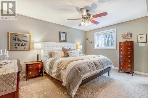 32 Nicklaus Dr, Barrie, ON - Indoor Photo Showing Bedroom