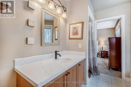 32 Nicklaus Dr, Barrie, ON - Indoor Photo Showing Bathroom