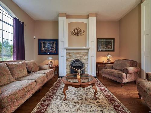 1058 Middlegate Rd, Errington, BC - Indoor Photo Showing Living Room With Fireplace