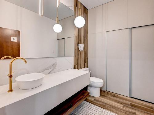 Salle de bains - 5000 Rue Bernard-Lefebvre, Laval (Duvernay), QC - Indoor Photo Showing Bathroom