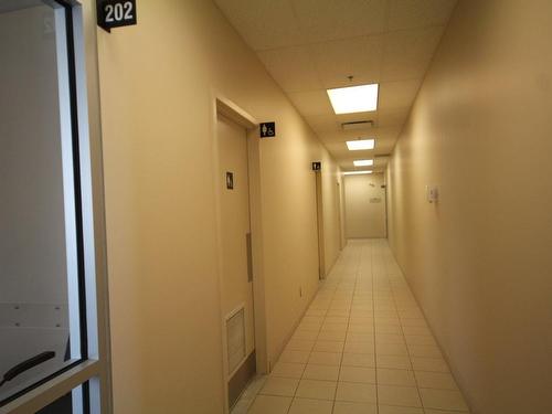 Corridor - 203-1018 Rue De La Prairie O., Lévis (Les Chutes-De-La-Chaudière-Est), QC - Indoor Photo Showing Other Room