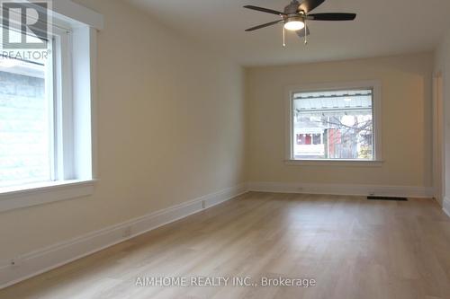 210 Lake St, St. Catharines, ON - Indoor Photo Showing Other Room