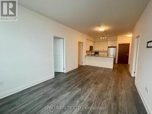 1212 - 1050 Main Street, Milton, ON - Indoor Photo Showing Kitchen