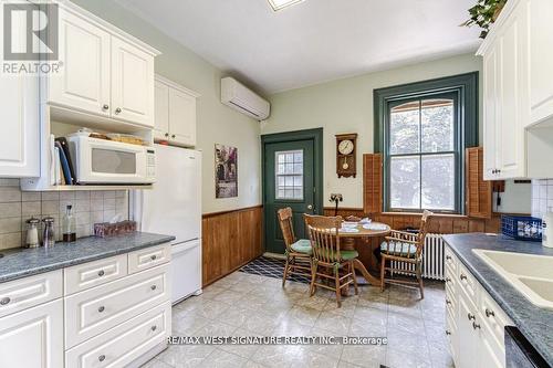 12510 Highway 27, King, ON - Indoor Photo Showing Kitchen