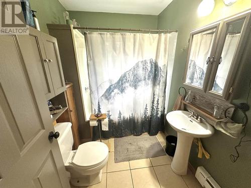 6389 Horsefly Landing Road, Horsefly, BC - Indoor Photo Showing Bathroom