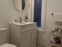 Powder room - 