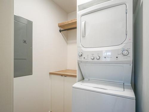 Salle de lavage - 3300-2620 Ch. Du Parc, Orford, QC - Indoor Photo Showing Laundry Room