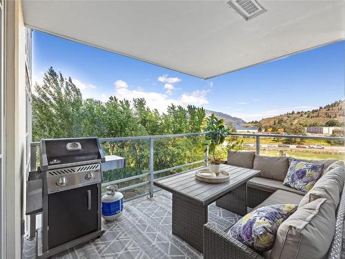 502-1075 Sunset Drive, Kelowna, BC - Outdoor With Deck Patio Veranda With View With Exterior