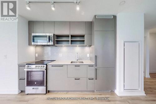 #1510 -135 East Liberty St, Toronto, ON - Indoor Photo Showing Kitchen