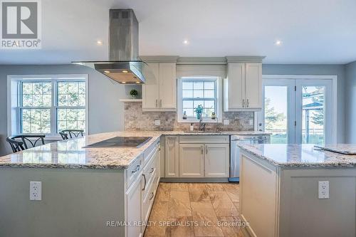 14201 Mclaughlin Rd, Scugog, ON - Indoor Photo Showing Kitchen With Stainless Steel Kitchen With Upgraded Kitchen
