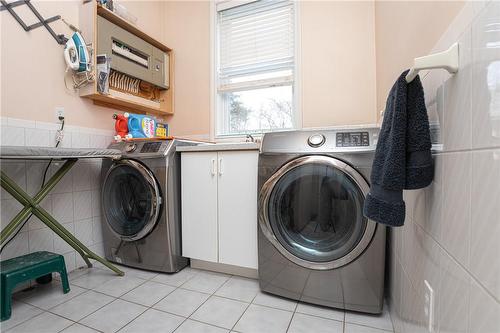 2740 South Grimsby #18 Road, West Lincoln, ON - Indoor Photo Showing Laundry Room