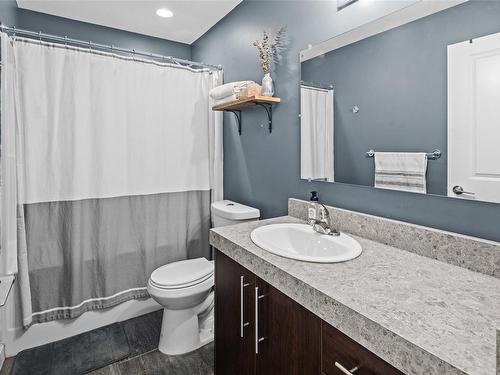 477 Seedtree Rd, Sooke, BC - Indoor Photo Showing Bathroom