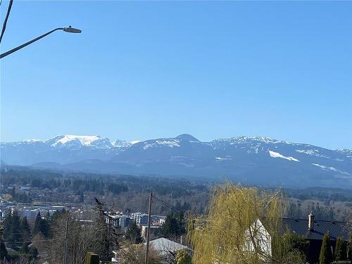 609 Evergreen Ave, Courtenay, BC - Outdoor With View