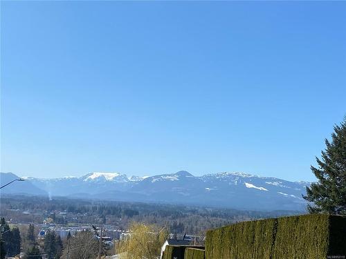 609 Evergreen Ave, Courtenay, BC - Outdoor With View