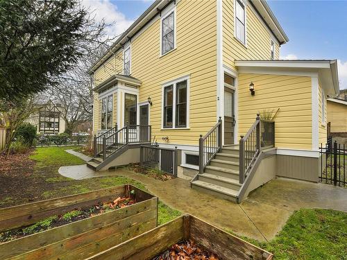 737 Vancouver St, Victoria, BC - Outdoor