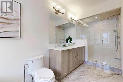 40 Meteorite Street, Richmond Hill, ON - Indoor Photo Showing Bathroom
