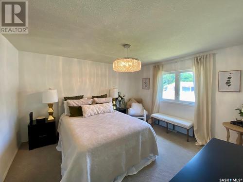 837 Prospect Avenue, Oxbow, SK - Indoor Photo Showing Bedroom