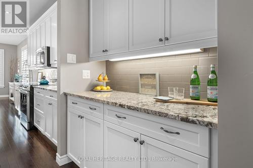 19 Marina Drive, Kawartha Lakes, ON - Indoor Photo Showing Dining Room