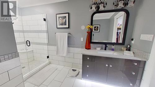 7187 257 Road, Fort St. John, BC - Indoor Photo Showing Bathroom