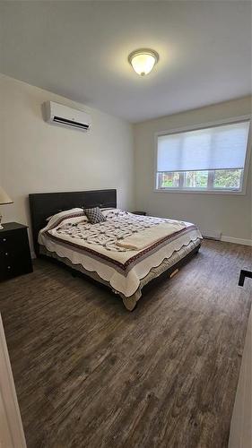 B 124 Pleasant Valley Drive, Pelican Lake, MB - Indoor Photo Showing Bedroom