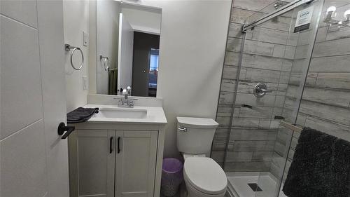 B 124 Pleasant Valley Drive, Pelican Lake, MB - Indoor Photo Showing Bathroom