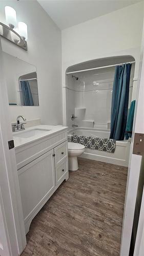 B 124 Pleasant Valley Drive, Pelican Lake, MB - Indoor Photo Showing Bathroom