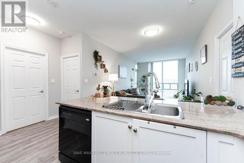 #1702 -3504 Hurontario St, Mississauga, ON - Indoor Photo Showing Kitchen With Double Sink