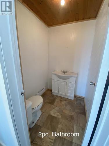 Lease Neb024, Wawa, ON - Indoor Photo Showing Bathroom