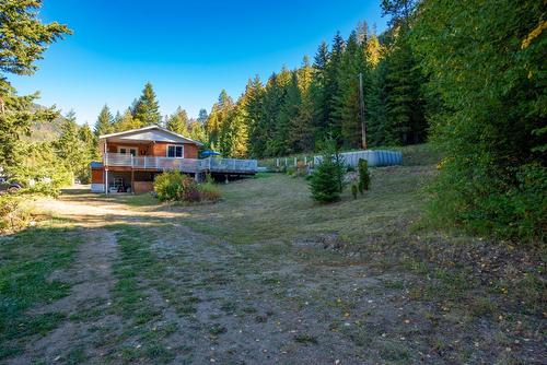 1110 22 Highway, Rossland, BC - Outdoor With Deck Patio Veranda