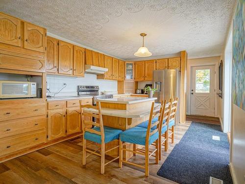 Kitchen - 203 Rue Maple, Coaticook, QC - Indoor Photo Showing Kitchen