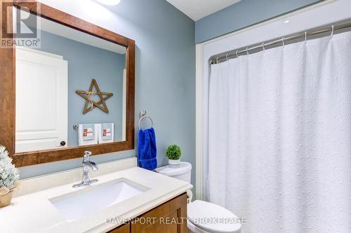 98 Regency Drive, Minto, ON - Indoor Photo Showing Bathroom