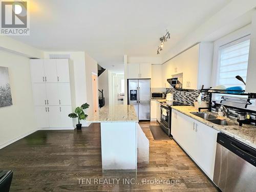 1950 Donald Cousens Parkway, Markham, ON - Indoor Photo Showing Kitchen With Double Sink