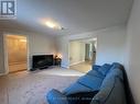 34 Broadview Street, Collingwood, ON  - Indoor Photo Showing Living Room 