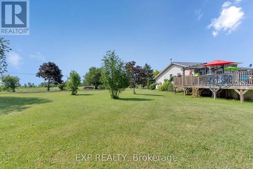 1836 Storey St, Greater Napanee, ON - Outdoor