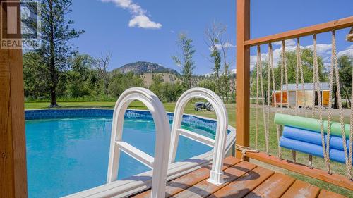 7762 Island Road, Oliver, BC - Outdoor With Above Ground Pool
