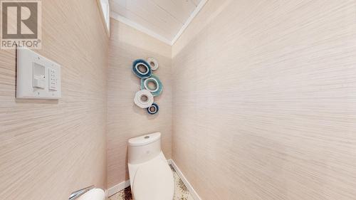 7762 Island Road, Oliver, BC - Indoor Photo Showing Bathroom