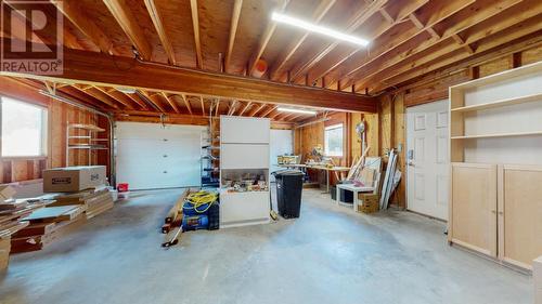 7762 Island Road, Oliver, BC - Indoor Photo Showing Garage