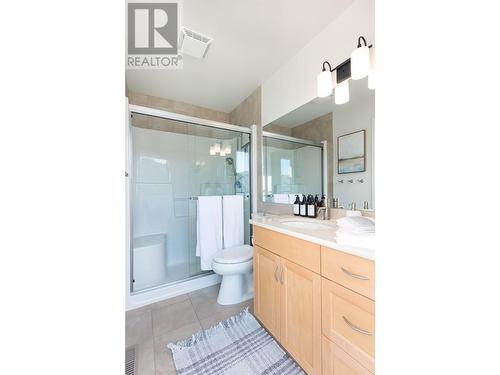 8349 Okanagan Landing Road, Vernon, BC - Indoor Photo Showing Bathroom
