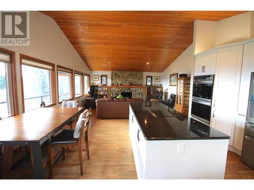 8199 Mclennan Rd Road, Vernon, BC - Indoor With Fireplace