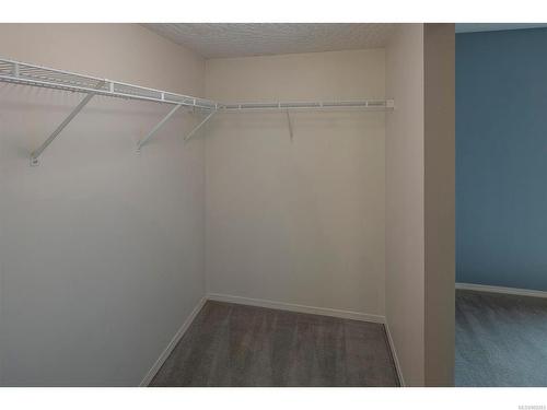 212-3008 Washington Ave, Victoria, BC - Indoor With Storage