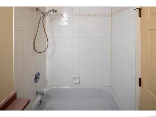 212-3008 Washington Ave, Victoria, BC - Indoor Photo Showing Bathroom