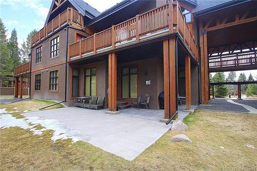 108 - 880 Lakeview Drive, Windermere, BC - Outdoor