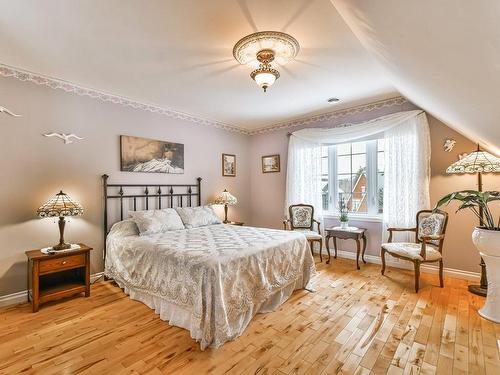 Chambre Ã  coucher principale - 110  - 112 Rue Principale, Saint-Sauveur, QC - Indoor Photo Showing Bedroom