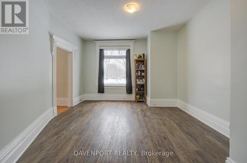 345 Queen St W, Wellington North, ON - Indoor Photo Showing Other Room