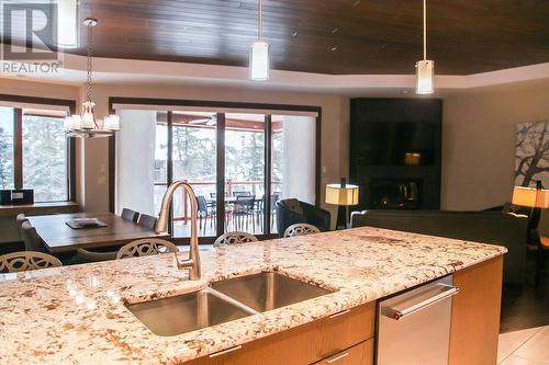 101 Dormie Drive Unit# 2C, Vernon, BC - Indoor Photo Showing Kitchen With Double Sink