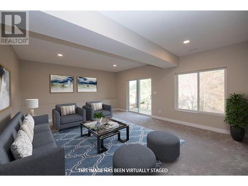 2508 Shuswap Avenue Unit# 9, Lumby, BC - Indoor Photo Showing Living Room