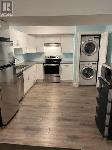 4204 14 Avenue, Vernon, BC - Indoor Photo Showing Kitchen
